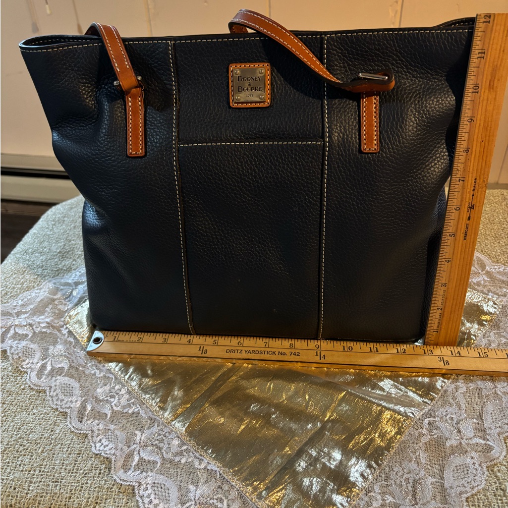 Dooney & Bourke Lexington Shopper With Red Interior